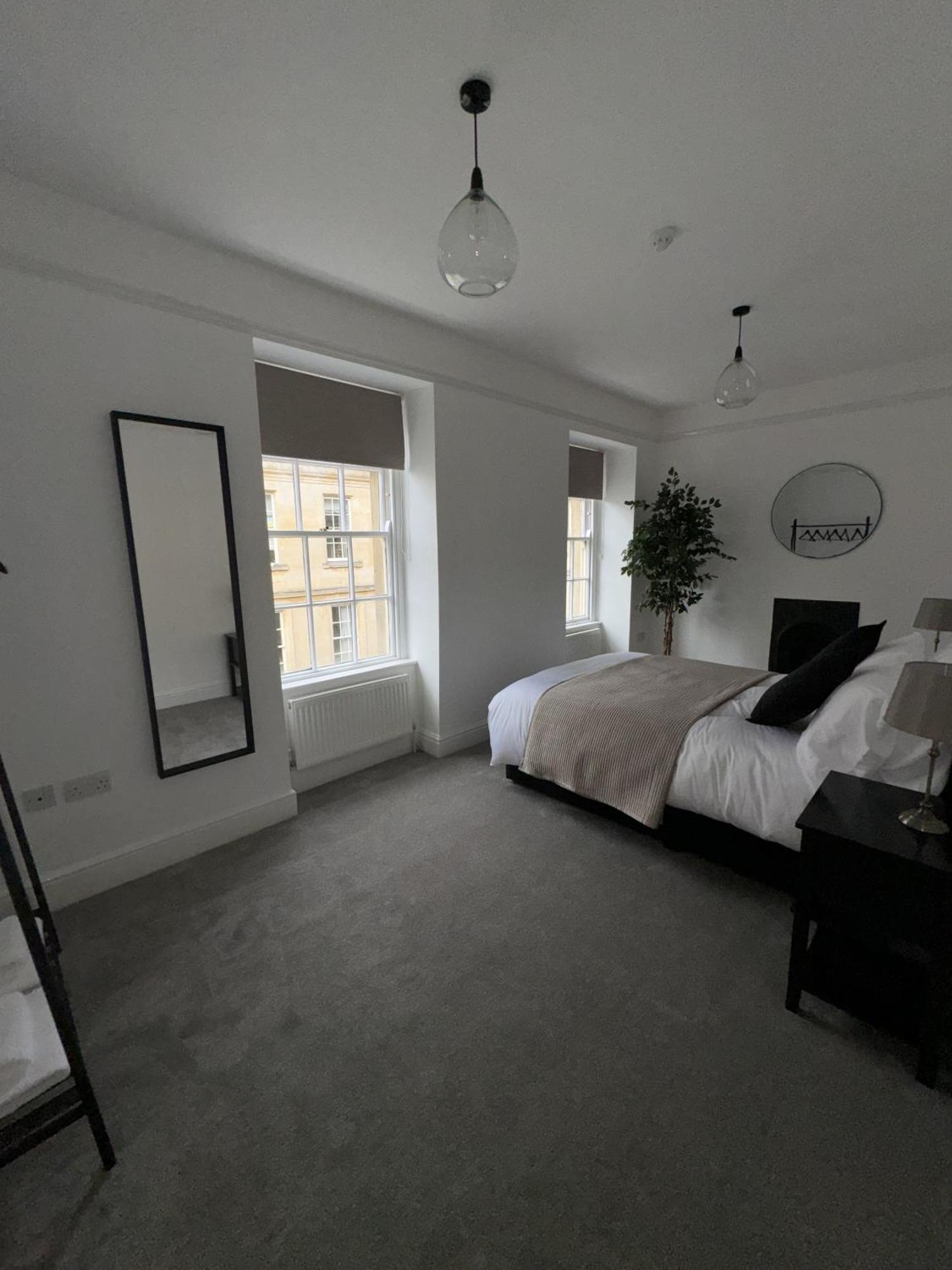 Kingsmead Apartment - Bath City Centre Екстер'єр фото
